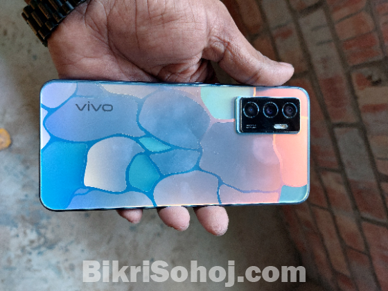 Vivo y75